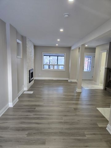 For Lease - 59 Bartonville Avenue, Toronto, Ontario - Photo 2