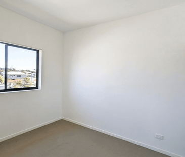 AIR CON, POOL, BALCONY 3-BD 2-BA 1-PARKING - Photo 4