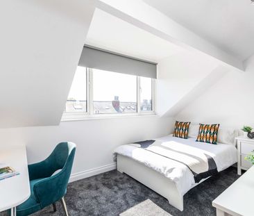 Room in a Shared House, Broomfield Terrace, LS6 - Photo 2