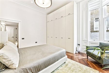 3 bedroom flat to rent - Photo 4