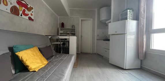 Location Appartement 1 pièce 21m² SAINTES 17100 - Photo 2
