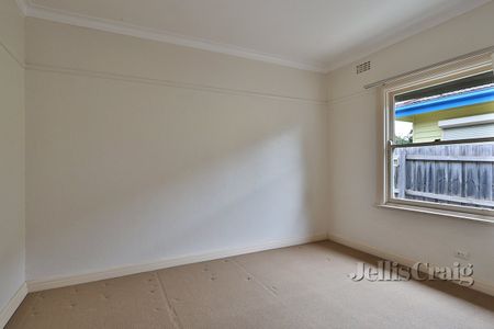 1/34 Briggs Street, Mount Waverley - Photo 2