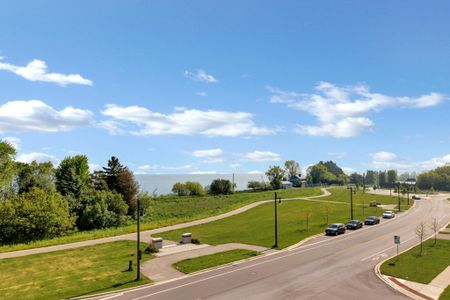 For Lease - 3 Larkin Lane, Clarington, Ontario - Photo 3