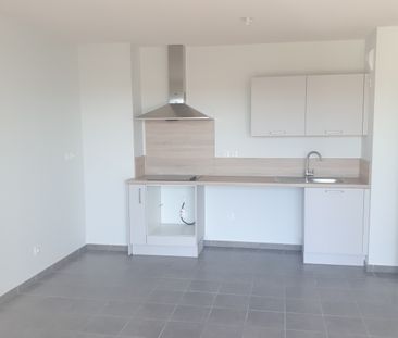 Location Appartement 2 pièces 40m² VENISSIEUX 69200 - Photo 2