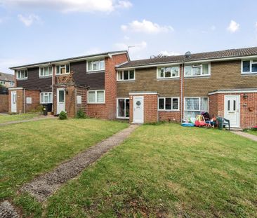 2 bedroom maisonette to rent - Photo 5