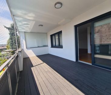Neuwertige, wunderschöne 3-Zimmer-Wohnung mit großen Süd-Balkon, Ca... - Photo 2
