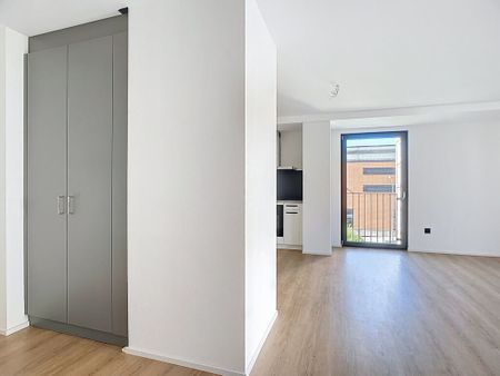 Appartement avec encadrement 2.5 pièces avec balcon - Photo 2