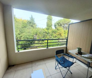AIX EN PROVENCE SAINT MITRE APPARTEMENT T2 TERRASSE ET GARAGE, - Photo 6