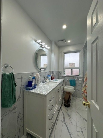 For Lease - 55 Overbrook Place, Toronto, Ontario - Photo 2