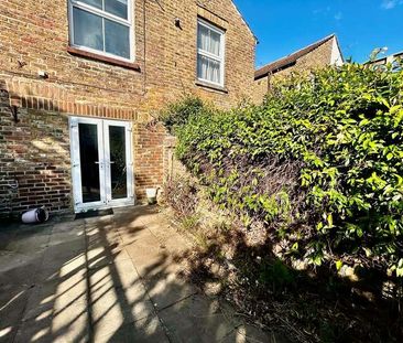 Lanfranc Road, BN14 - Photo 4