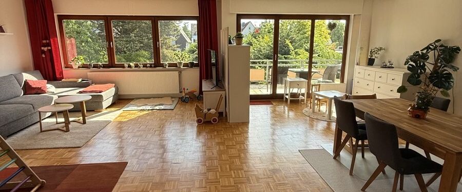 Helle 3-Zimmer-Wohnung mit Balkon und Garage in ruhiger Lage - Foto 1