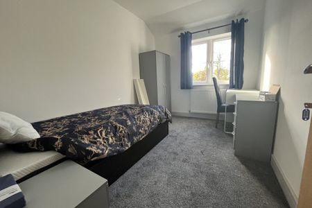 Kingsley Road - Photo 2