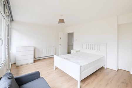 Room in a Shared House, St. James's Crescent, SW9 - Photo 2