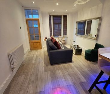 2 Bed Terraced House, Strathcona Road, L15 - Photo 3