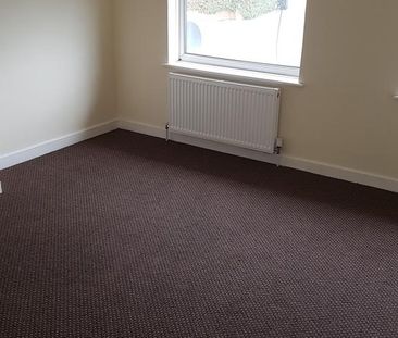 2 bedroom semi-detached house to rent - Photo 1