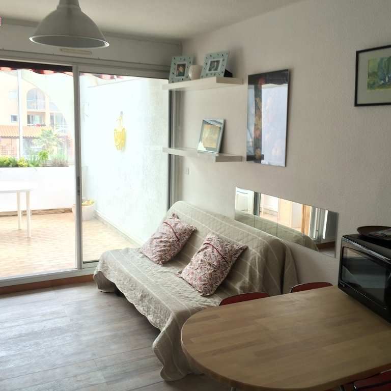 Location Appartement 2 pièces 31m² SETE 34200 - Photo 1
