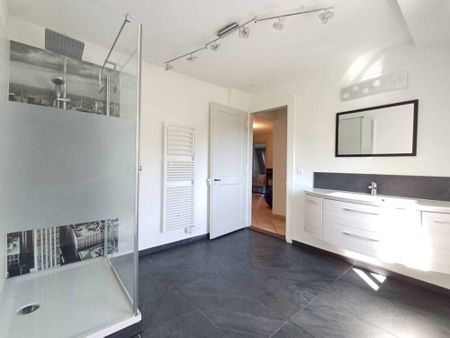 Dans une maison de maître, 3.5 pièces avec cachet - Foto 2