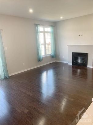 For Lease - 488 Dundonald Drive, Barrhaven, Ontario - Photo 1