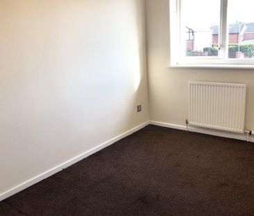 Woodside Mews - Photo 3