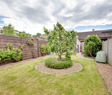 Zeer welgelegen woning met tuin en één slaapkamer - Photo 5