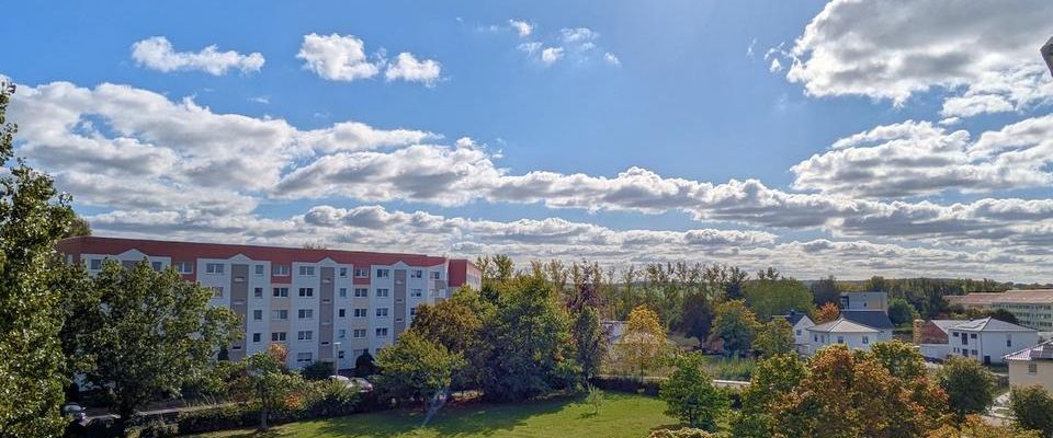 ++ sonnige 2-Raum-Wohnung mit Balkon & netter Hausgemeinschaft - in Limbach-Oberfrohna ++ - Photo 1