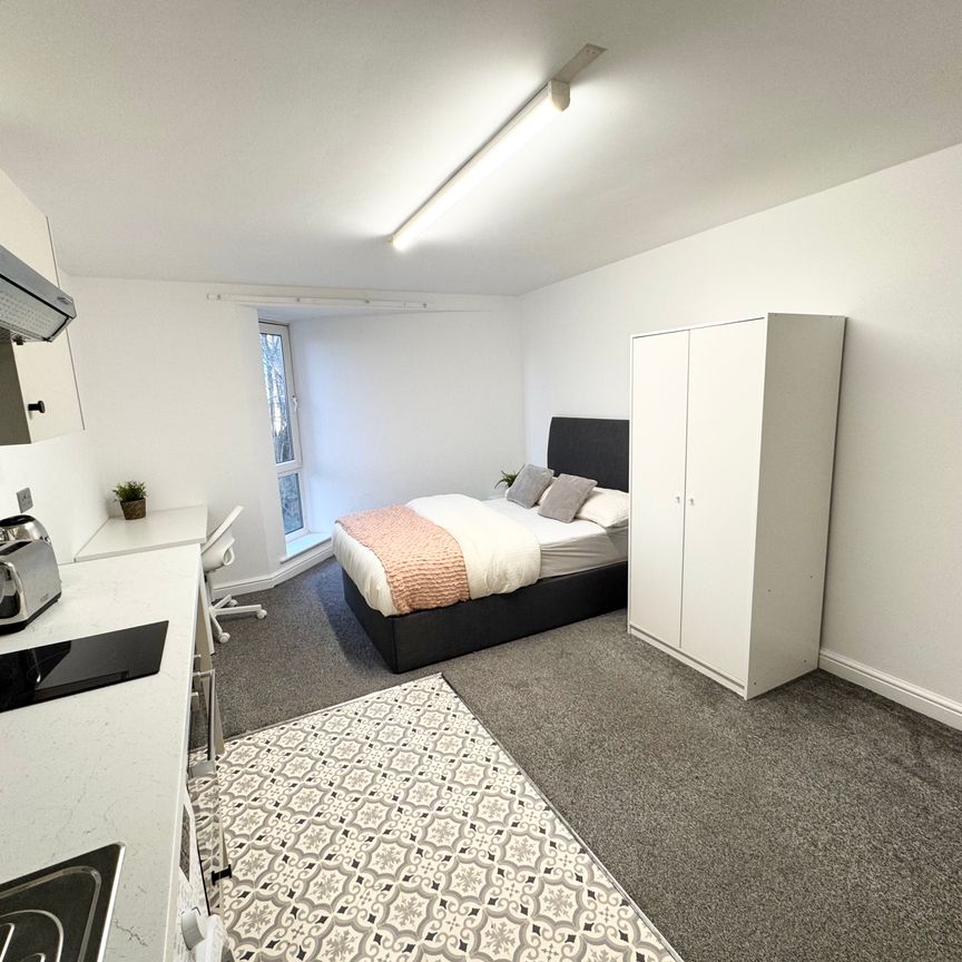 Flat 5, Samara Plaza, LS2 9DU, Leeds - Photo 1