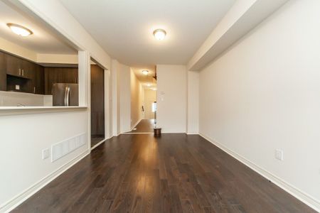 For Lease - 12 Jevons Drive, Ajax, Ontario - Photo 4