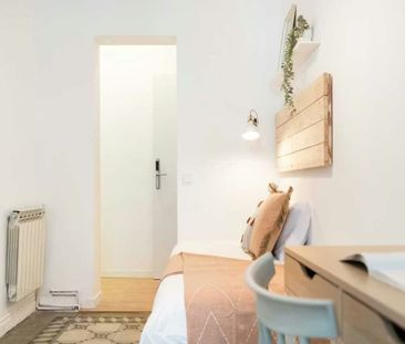 Calle de la Flor Alta, Madrid, Community of Madrid 28004 - Photo 3