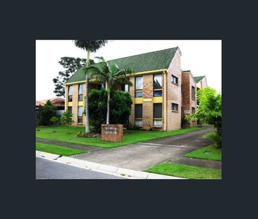 PRIME CENTRAL LOCATION - QUIET, FRIENDLY NEIGHBOURHOOD - Photo 4