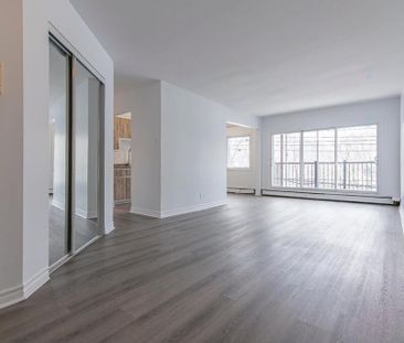 LIBRE ! 2x 4 1/2 Rénové Très Bien Situé - Photo 3