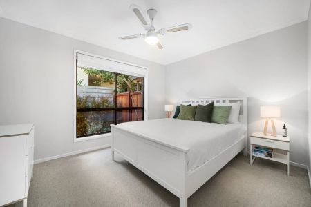 Beachside Living – Just 300m to the Foreshore! - Photo 2