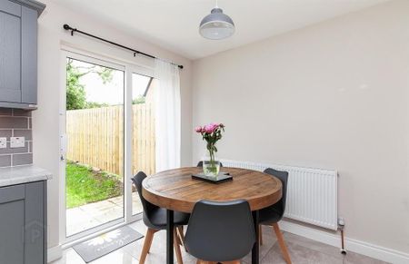 113 Ballyveigh Crescent, Antrim, BT41 2FL - Photo 3