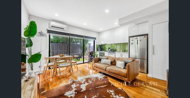 Style & Luxury in Pascoe Vale - Photo 1