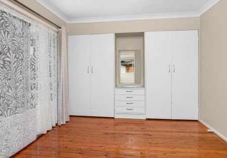 Spacious Family Living in Peaceful Kiama Downs - Photo 2