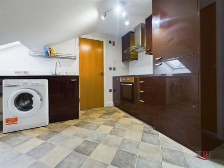 2 bedroom flat to rent - Photo 3