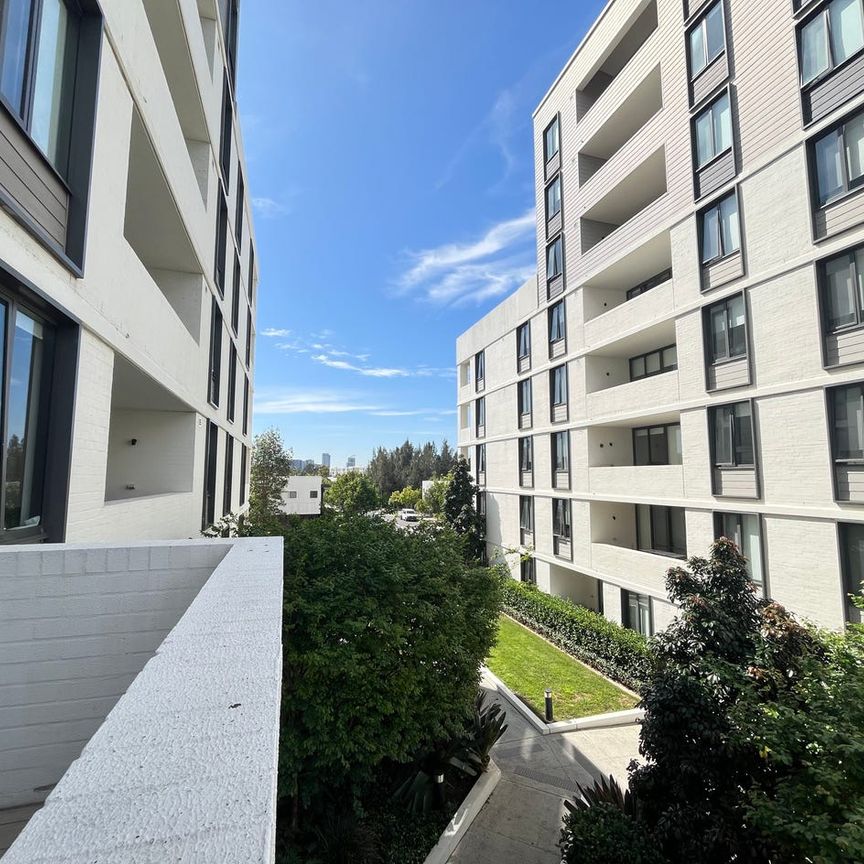 Modern 1 Bedroom Unit Close to Riverside – 241/64 River Rd, Ermington - Photo 1