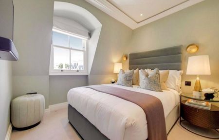 Prince of Wales Terrace, Kensington, London, W8 - Photo 3