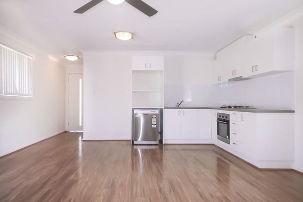 Apply Now - Century 21 &vert; the Paramount Group &ast;Granny Flat&ast; - Photo 1