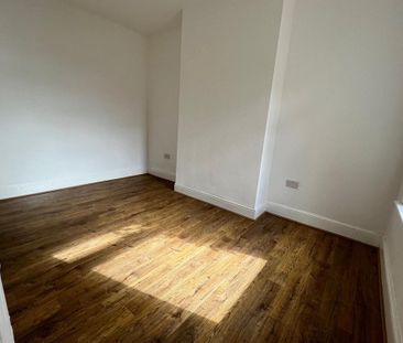 2 bedroom detached house to rent - Photo 6