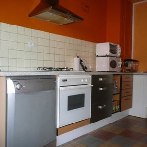 Location Appartement 2 pièces 67m² - Photo 2