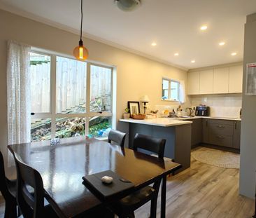 Property Management9 Ryehill Close, New Lynn - House for Rent - Photo 2