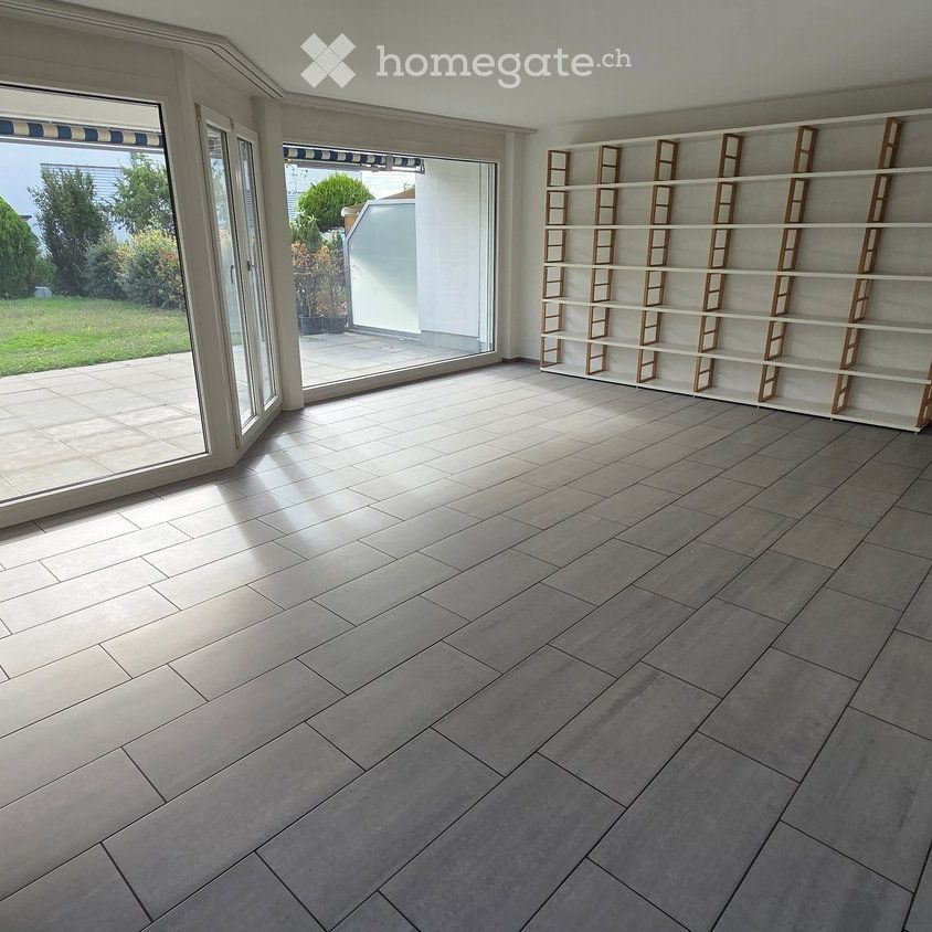 Geräumiges 6.5-Zimmer-Reiheneckhaus in ruhiger Lage in Berikon - Foto 1
