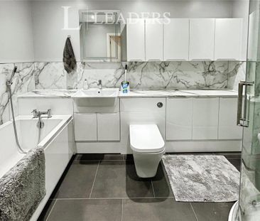 2 bedroom flat to rent - Photo 6