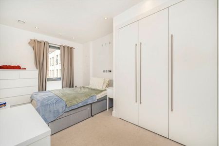 Paton Street, Clerkenwell, EC1V - Photo 2