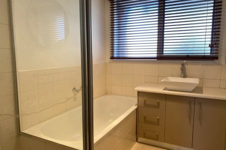 THIS PROPERTY FEATURES: - Photo 5