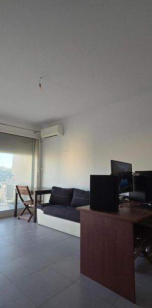 Location Appartement 2 pièces 46m² CARRY LE ROUET 13620 - Photo 1