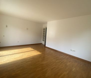 Location Appartement 3 pièces 68m² - Photo 5