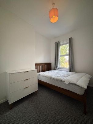 57 Lisburn Avenue, Belfast, BT9 7FX - Photo 1