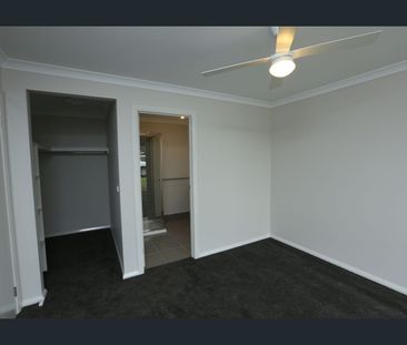 Duplex Home! - Photo 1