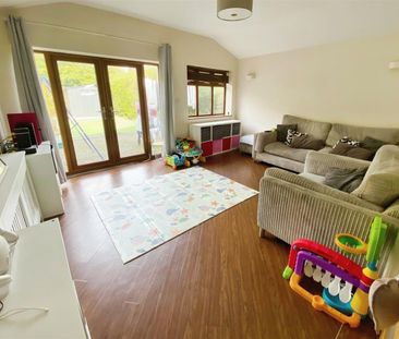 3 BED Terraced House To rent - Photo 1